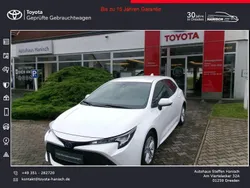 Schneeweiß Gebraucht 2022 Toyota Corolla Comfort Limousine | 19.890 € (Guter Preis)
