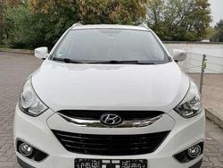 Weiß Gebraucht 2012 Hyundai ix35 Style SUV | 7.500 € (Guter Preis)