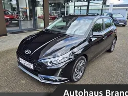 Schwarz Neu 2025 Hyundai i20 Trend Limousine | 23.990 € (Fairer Preis)