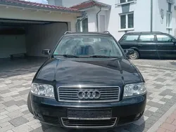 Schwarz Gebraucht 2002 Audi A6 Kombi | 2.300 € (Guter Preis)