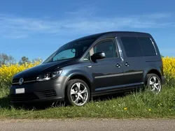 Blau Gebraucht 2016 VW Caddy Van / Kleinbus | 14.200 € (Teuer)