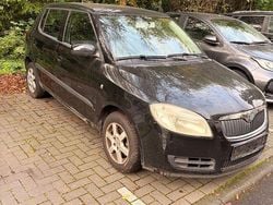Schwarz Gebraucht 2007 Skoda Fabia Kleinwagen | 900 € (Superpreis)