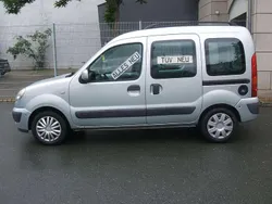 Grau Gebraucht 2008 Renault Kangoo Van / Kleinbus | 3.490 € (Etwas zu teuer)