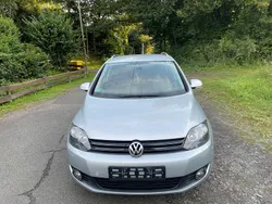 Silber Gebraucht 2010 VW Golf Plus Cross Team Van / Kleinbus | 4.890 € (Fairer Preis)