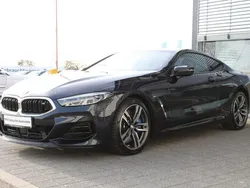 Carbonschwarz metallic Gebraucht 2022 BMW M850 M Sport Coupé | 62.840 € (Guter Preis)