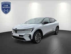 Schwarz (perlmuttweiß metallic, black pearlschw) Gebraucht 2024 Renault Scénic Esprit Alpine Van / Kleinbus | 42.740 € (Guter Preis)