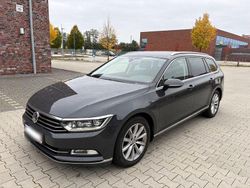 Grau Gebraucht 2016 VW Passat Highline Kombi | 10.999 € (Superpreis)