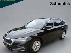 Blackmagic perleffekt Gebraucht 2024 Skoda Octavia Style Kombi | 31.790 € (Etwas zu teuer)
