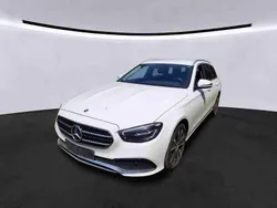 Polarweiss Gebraucht 2021 Mercedes E300 Avantgarde Kombi | 27.480 € (Guter Preis)