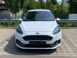 Weiß Gebraucht 2018 Ford Fiesta S Kleinwagen | 18.000 € (Etwas zu teuer)