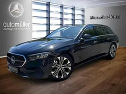 Schwarz Gebraucht 2023 Mercedes E220 Avantgarde Kombi | 44.870 € (Teuer)