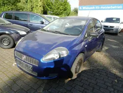 Blau Gebraucht 2009 Fiat Punto Active Kleinwagen | 3.450 €