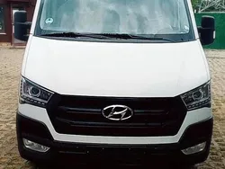 Weiß Gebraucht 2016 Hyundai H 350 Van | 16.000 € (Teuer)