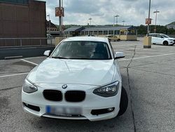 Weiß Gebraucht 2012 BMW 116 Kleinwagen | 6.999 € (Fairer Preis)