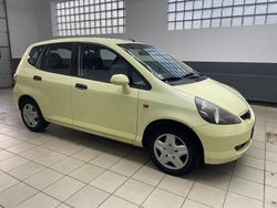 Gelb Gebraucht 2003 Honda Jazz LS Kleinwagen | 1.000 € (Fairer Preis)
