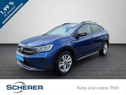 Reef blue metallic (metallic) Gebraucht 2024 VW Taigo Life SUV | 25.700 € (Guter Preis)