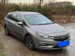 Braun Gebraucht 2016 Opel Astra Innovation Kombi | 3.200 € (Superpreis)