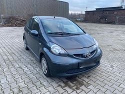 Grau Gebraucht 2006 Toyota Aygo Kleinwagen | 999 € (Guter Preis)