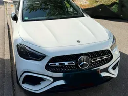 Weiß Gebraucht 2024 Mercedes GLA200 AMG Line Premium Plus SUV | 42.000 € (Guter Preis)