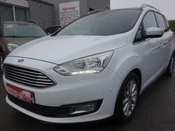 Weiß Gebraucht 2018 Ford Grand C-Max Titanium Van / Kleinbus | 7.980 € (Superpreis)