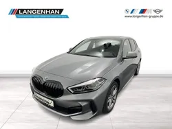 Grau Gebraucht 2024 BMW 120 M Sport Kleinwagen | 34.917 € (Fairer Preis)