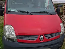Rot Gebraucht 2009 Renault Master Van | 3.000 € (Guter Preis)