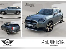 Grün Gebraucht 2024 Mini Countryman SUV | 46.890 €