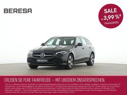 Grau Gebraucht 2022 Mercedes C300e Avantgarde Kombi | 29.580 € (Guter Preis)