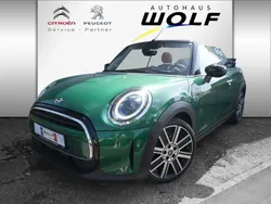 Grün Gebraucht 2023 Mini Cooper Cabriolet Classic Cabrio | 29.900 € (Fairer Preis)