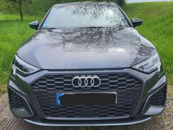 Grau Gebraucht 2023 Audi A3 Sportback S-Line Limousine | 27.990 € (Fairer Preis)