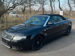Schwarz Gebraucht 2002 Audi A4 Cabriolet Cabrio | 2.699 € (Guter Preis)