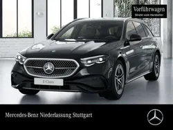 Obsidianschwarz Gebraucht 2025 Mercedes E220 AMG Kombi | 68.990 €