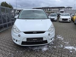 Weiß Gebraucht 2009 Ford S-MAX Trend Van / Kleinbus | 2.200 € (Guter Preis)