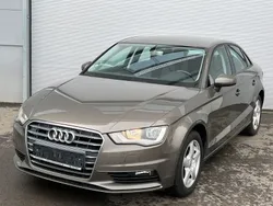 Grau Gebraucht 2015 Audi A3 Ambition Limousine | 15.880 € (Guter Preis)