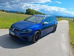 Blau Gebraucht 2018 VW Golf VII R Kombi | 33.500 €