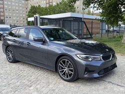 Grau Gebraucht 2021 BMW 320 M Sport Kombi | 21.896 € (Superpreis)