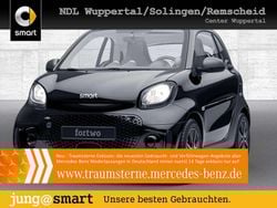 Schwarz Gebraucht 2021 Smart ForTwo Electric Drive Passion Premium Coupé | 12.190 € (Etwas zu teuer)