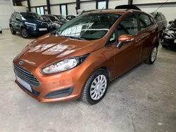 Weiß Gebraucht 2013 Ford Fiesta Trend+ Kleinwagen | 7.885 €