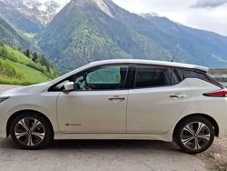 Weiß Gebraucht 2018 Nissan Leaf N-Connecta Kleinwagen | 8.300 €