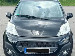 Schwarz Gebraucht 2012 Peugeot 107 Active Kleinwagen | 4.600 € (Fairer Preis)