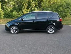 Schwarz Gebraucht 2011 Seat Altea XL Van / Kleinbus | 6.000 € (Teuer)
