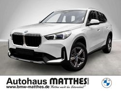 Weiss Gebraucht 2023 BMW X1 Performance SUV | 39.950 € (Superpreis)