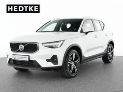 Weiß Gebraucht 2024 Volvo XC40 Core SUV | 35.990 € (Guter Preis)