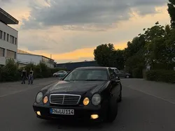 Schwarz Gebraucht 1999 Mercedes CLK200 Coupé | 900 €