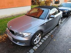 Grau Gebraucht 2012 BMW 118 Cabriolet Cabrio | 7.900 € (Fairer Preis)