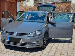 Grau Gebraucht 2018 VW Golf VII Join Kombi | 14.500 € (Fairer Preis)