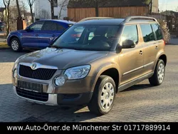Grün Gebraucht 2011 Skoda Yeti Plus Edition SUV | 4.300 € (Fairer Preis)
