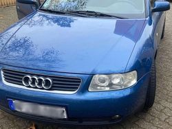 Blau Gebraucht 2002 Audi A3 Limousine | 2.500 € (Fairer Preis)