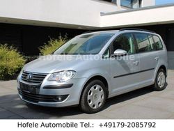 Silber Gebraucht 2009 VW Touran Trendline Van / Kleinbus | 8.950 €