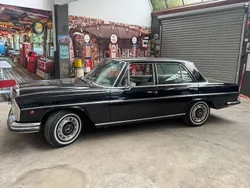 Schwarz Gebraucht 1967 Mercedes W108 SE Limousine | 14.444 €